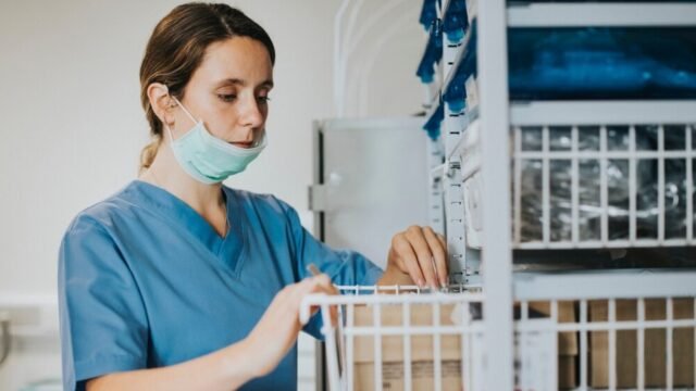 Flowsell-Hospital-Storage-2