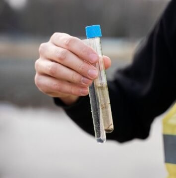 EZZIVISION-Helium-Testing-Leak-Detection