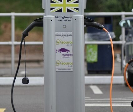 charge-point-1645270_640