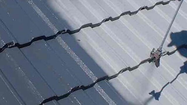 Roof-Painting