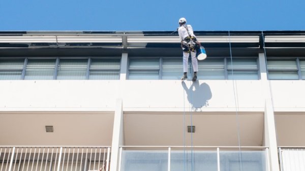 abseiling-painting-melbourne